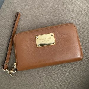 Micheal Kors Wallet